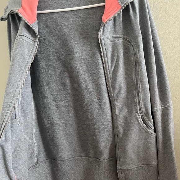 Lululemon Sweater/hoodie jacket! - Picture 4 of 4